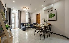 Amy Phu My An Apartment Hue